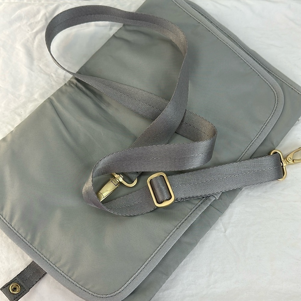 Freshly Picked Classic Diaper Backpack Bag - Picture 5 of 12